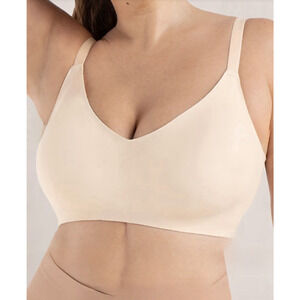 NWT‎ Shapermint Essentials Wireless Bra Size 3XL Smoothing Comfort Straps Chai